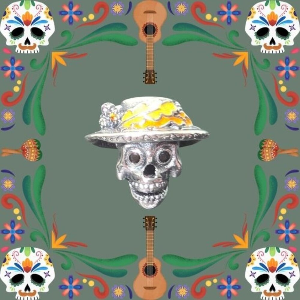 🎃 Silver‎ Skull Charm with Yellow Hat (NWOT)